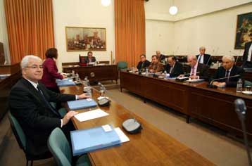 Αν η ΔΕΗ δεν κάνει επενδύσεις θα καταντήσει Ολυμπιακή, σύμφωνα με τον Τ.Αθανασόπουλο