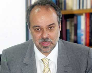 Οι επιχειρήσεις προσφεύγουν κατά του ΟΛΘ και o ΟΛΘ κατά των εργαζομένων