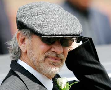 Ο Σπίλμπεργκ παραιτήθηκε από καλλιτεχνικός διευθυντής του Πεκίνο 2008