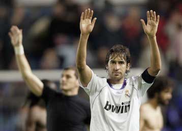 Του… Αγ.Βαλεντίνου αναθερμάνθηκε η αγάπη των Ραούλ και Κασίγιας με τη Ρεάλ