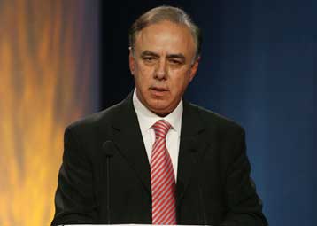 Βαρύ ατόπημα χαραρακτηρίζει ο ΠΣΑΤ τη μετάδοση των αγώνων ΑΕΚ και Παναθηναϊκού