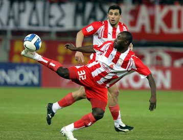 Χαμόγελα στον Πειραιά για την κατάσταση του Λούα Λούα