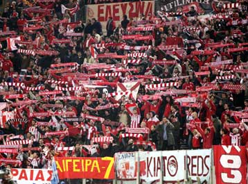 Διαμαρτύρεται για τις κενές θέσεις με την Τσέλσι ο Ολυμπιακός