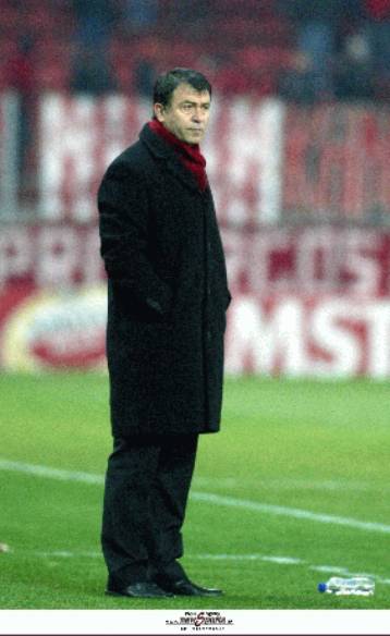 Προβληματισμένος αλλά αισιόδοξος ο Λεμονής, παράπονα από Καραγεωργίου