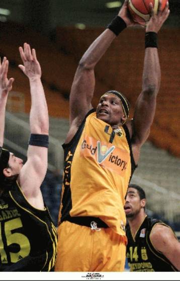 Έκανε την έκπληξη η ΑΕΚ, πέμπτη συνεχόμενη ήττα για τον Αρη