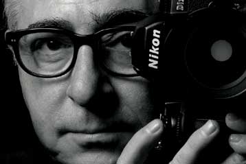 Αναβλήθηκαν τα εγκαίνια της έκθεσης του Τάκη Διαμαντόπουλου