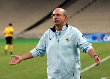 Αμετακίνητος ο Φερέρ στις θέσεις του για την αποζημείωσή του