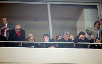 Μήνυμα Σ. Κόκκαλη για το ευρωπαϊκό όνειρο, στο «Καραϊσκάκη» ο Πλατινί