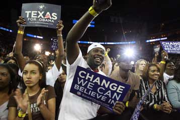 Δέκατη σερί για Μπάρακ Ομπάμα, «αγκαλιά» με το χρίσμα ο Τζον ΜακΚέιν