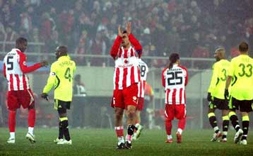 Η Ελλάδα ανέβηκε στη 14η θέση στη βαθμολογία της UEFA