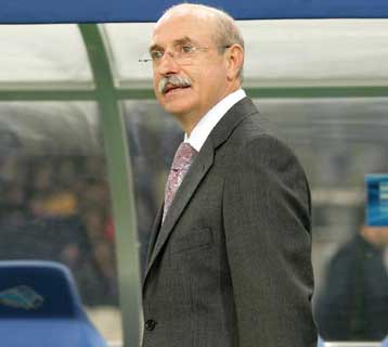 Και τυπικά τέλος ο Φερέρ από την τεχνική ηγεσία της ΑΕΚ