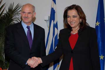 Εμμένει σε διπλή ονομασία και βέτο το ΠAΣOΚ για την πρόταση Νίμιτς