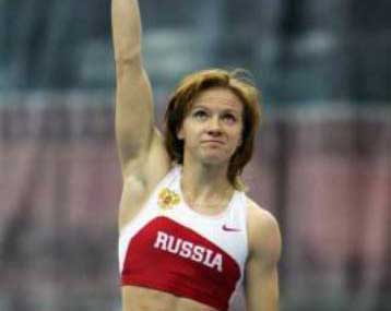 Νίκη της Φεοφάνοβα επί της Ισινμπάγεβα μετά από τέσσερα χρόνια