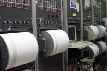 Ανησυχούν οι κάτοικοι, διαφωνούν οι επιστήμονες για το νέο σεισμό στην Πελοπόννησο