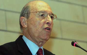 Χωρίς τον Κώστα Σημίτη το Συνέδριο του ΠΑΣΟΚ τον Μάρτιο