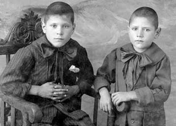 «Πρόσωπα των Κυθήρων» από το φακό του Παναγιώτη Φατσέα