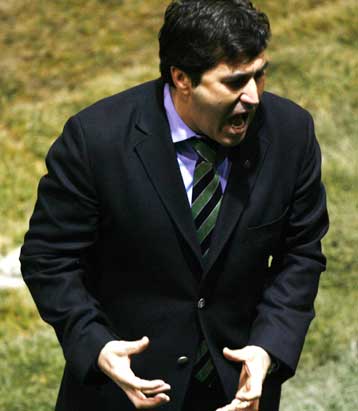 Δεν αξίζαμε τον αποκλεισμό αλλά θα πάρουμε το πρωτάθλημα, τονίζει ο Πεσέιρο