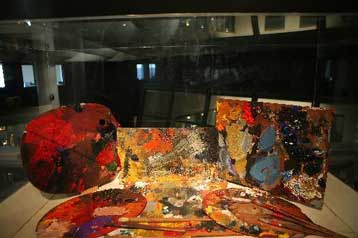 Κοστούμια και αντικείμενα από την ταινία «El Greco» στο Τελλόγλειο