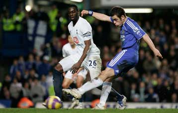 Λονδρέζικη υπόθεση ο τελικός του Λιγκ Καπ στο Γουέμπλεϊ την Κυριακή