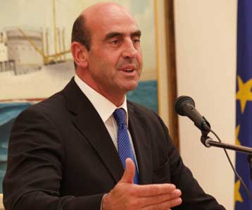 Επίθεση Αντιπολίτευσης στον Γ.Βουλγαράκη για «εκχώρηση των λιμανιών σε ξένα χέρια»