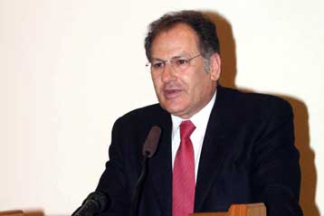 Συνεχίζεται η επίθεση φιλίας και συνεργασίας του ΠΑΣΟΚ προς τον Αλ.Τσίπρα