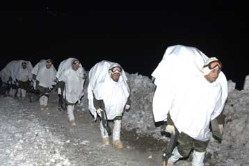 «Δεκάδες» Κούρδοι αντάρτες νεκροί κατά την τουρκική επιχείρηση στο Βόρειο Ιράκ