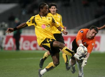 Με Καλόν χωρίς Ενσαλίβα η ΑΕΚ στη Θεσσαλονίκη εναντίον του Ηρακλή