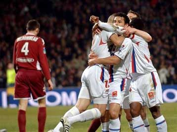 Διαφύλαξε την πρωτοπορία της η Λιόν, ισοπαλία για ΠΣΖ και Μονακό