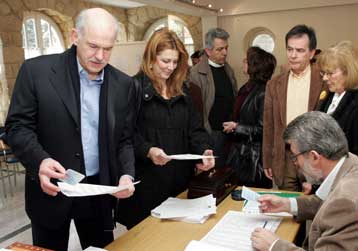 Κάλπες στο ΠΑΣΟΚ για την ανάδειξη των 4.500 συνέδρων