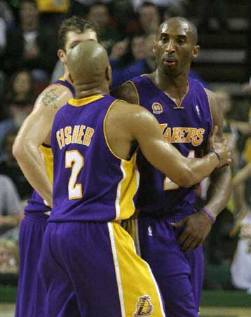 Ρουκέτες εν δράσει, 110-97 και τους Μπουλς