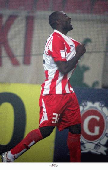 Απόλυτα ικανοποιημένος στον Ολυμπιακό δηλώνει ο Λούα Λούα