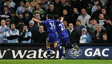 «Ζαχαρωτά» για… σεντόνι στο «Σιτι οφ Μάντσεστερ»