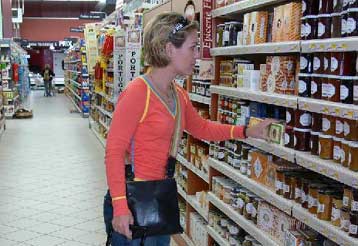 Η κακή λειτουργία του ανταγωνισμού οδηγεί στον αφανισμό τις μικρομεσαίες επιχειρήσεις