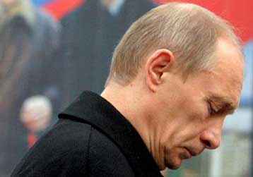 Συρρικνώνεται επικίνδυνα η ελευθερία του λόγου στη Ρωσία, λέει η Διεθνής Αμνηστία