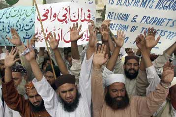 Στηρίζει την απόφαση αναδημοσίευσης των σκίτσων ο Δανός πρωθυπουργός