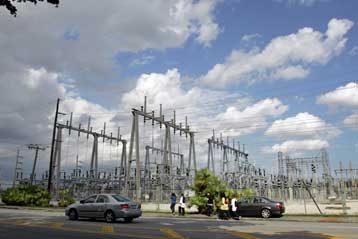 Mπλακ άουτ σε εκατοντάδες χιλιάδες νοικοκυριά στη Φλόριντα