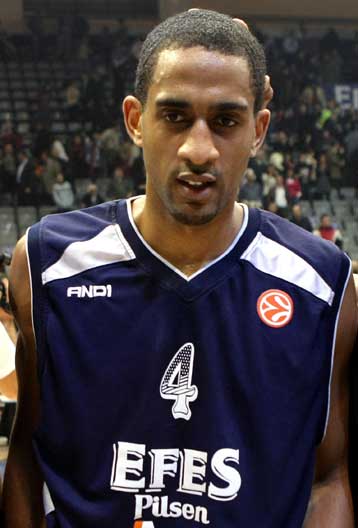 Χωρίς τέσσερις Αμερικανούς στη Σερβία η Εφές λόγω… Κοσόβου