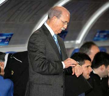 Αναξιόπιστη χαρακτήρισε την ΑΕΚ ο Φερέρ