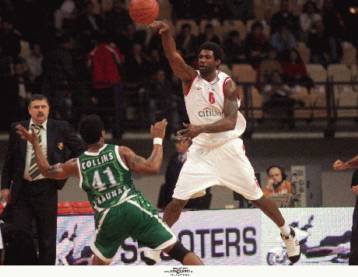 «Αρχίζουμε να παίζουμε, όπως θέλει ο κόουτς» λέει ο Γουντς