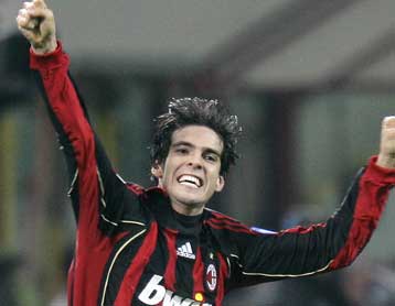 «Ροσονέρο» μέχρι το 2013 ο Κακά, τέλος στα σενάρια