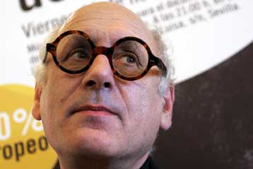 Στο θέατρο Badminton εμφανίζεται στις 4 Μαρτίου ο συνθέτης Μάικλ Νάιμαν