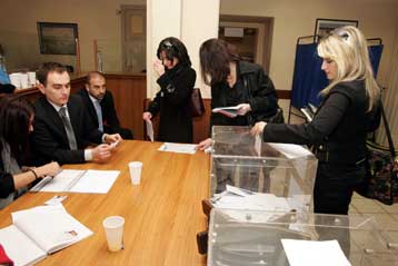 Την Κυριακή ο δεύτερος γύρος των εκλογών σε 14 δικηγορικούς συλλόγους