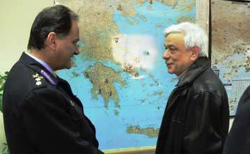 Αντισυνταγματικές θεωρούν τις κρίσεις δέκα αξιωματικοί της Πυροσβεστικής