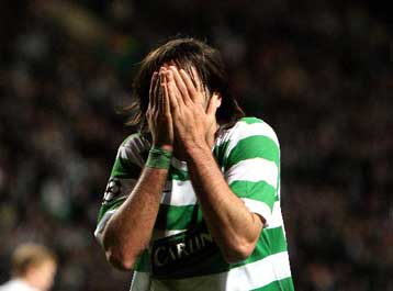 Σκόραρε και πάλι ο Σαμαράς για την Σέλτικ, δίχτυα βρήκε και ο Καρυπίδης