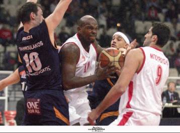 Υπομονετικός, αλλά και… υποτονικός ο Ολυμπιακός 65-61 την Ολύμπια