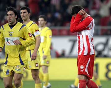 Ο Ολυμπιακός είδε… αστεράκια πριν κουνήσει το… σεντόνι στο «Στάμφορντ Μπριτζ»