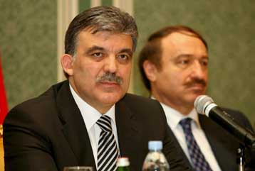 Δεν υπήρξε αμερικανική πίεση για αποχώρηση από το Ιράκ, τονίζει ο Αμπντουλάχ Γκιουλ