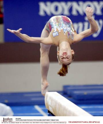 Μικρή ρήξη μηνίσκου υπέστη η Μπισμπίκου, δεν ανησυχεί για τους Ολυμπιακούς