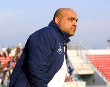 Παρελθόν ο Χατζάρας από τον ΠΑΣ, κατηγορίες Κούγια κατά Σιντιμπέ για μειωμένη απόδοση