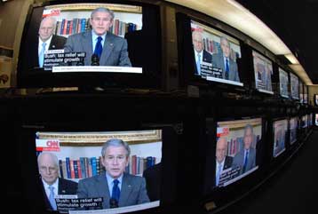 Το Διαδίκτυο αποκτά τη μερίδα του λέοντος στην ενημέρωση των Αμερικανών